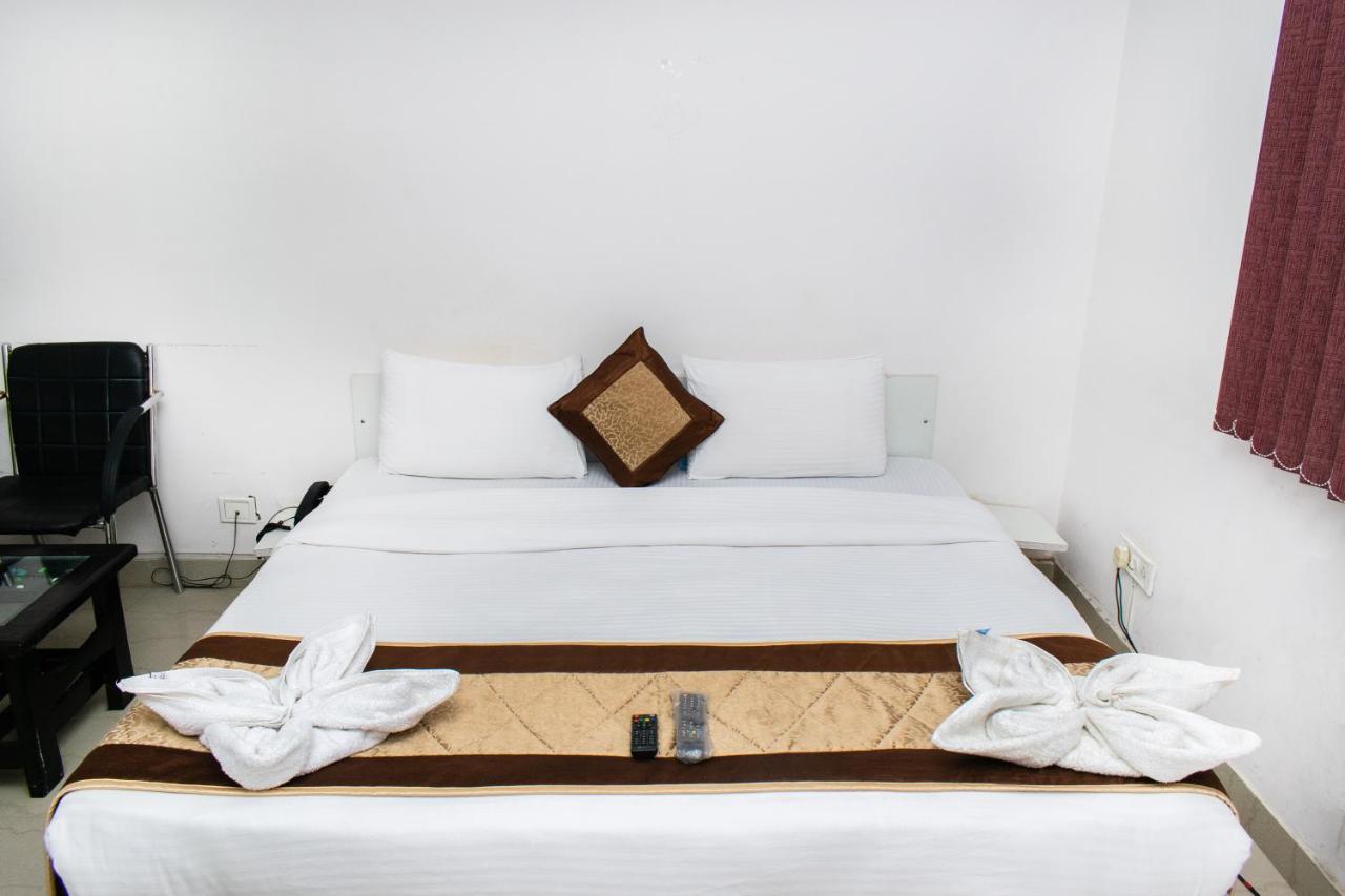 The Radiance Suites And Apartment 新德里 外观 照片